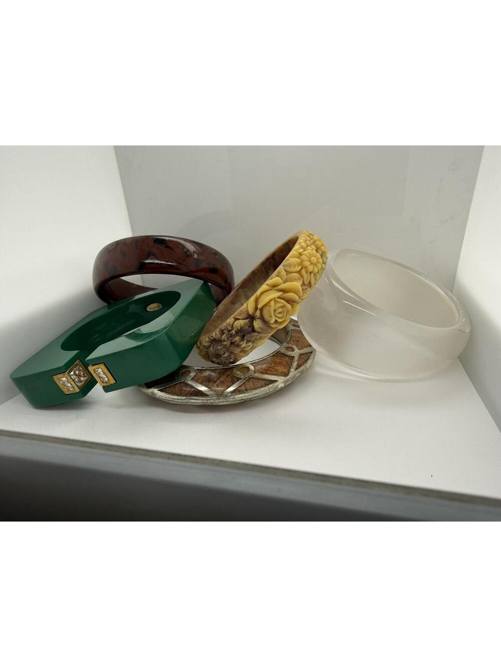 Vintage Estate Bangle Bracelet Lot Plastic Lucite Bakelite Celluloid